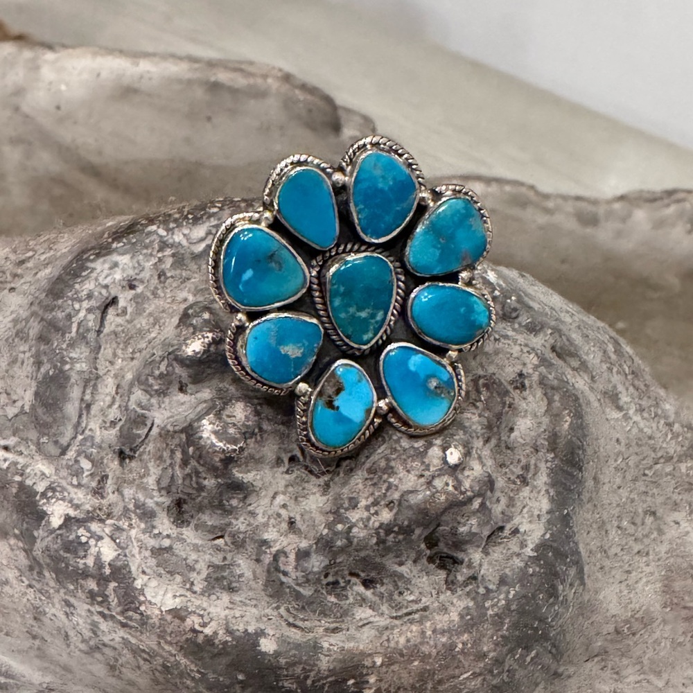 TURQUOISE/SILVER CLUSTER RING